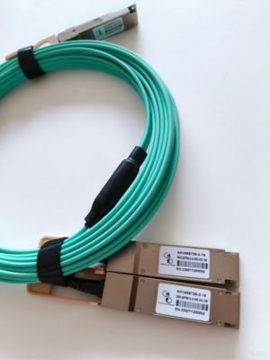 QSFP-40G संगत केबल कस्टम केबल डिजाइन के साथ अग्रणी वायर हार्नेस निर्माता द्वारा
